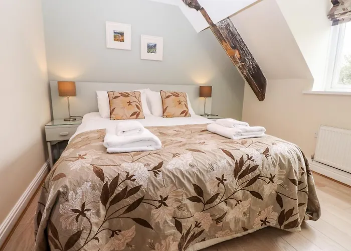 Two The Chapel - Feriehus